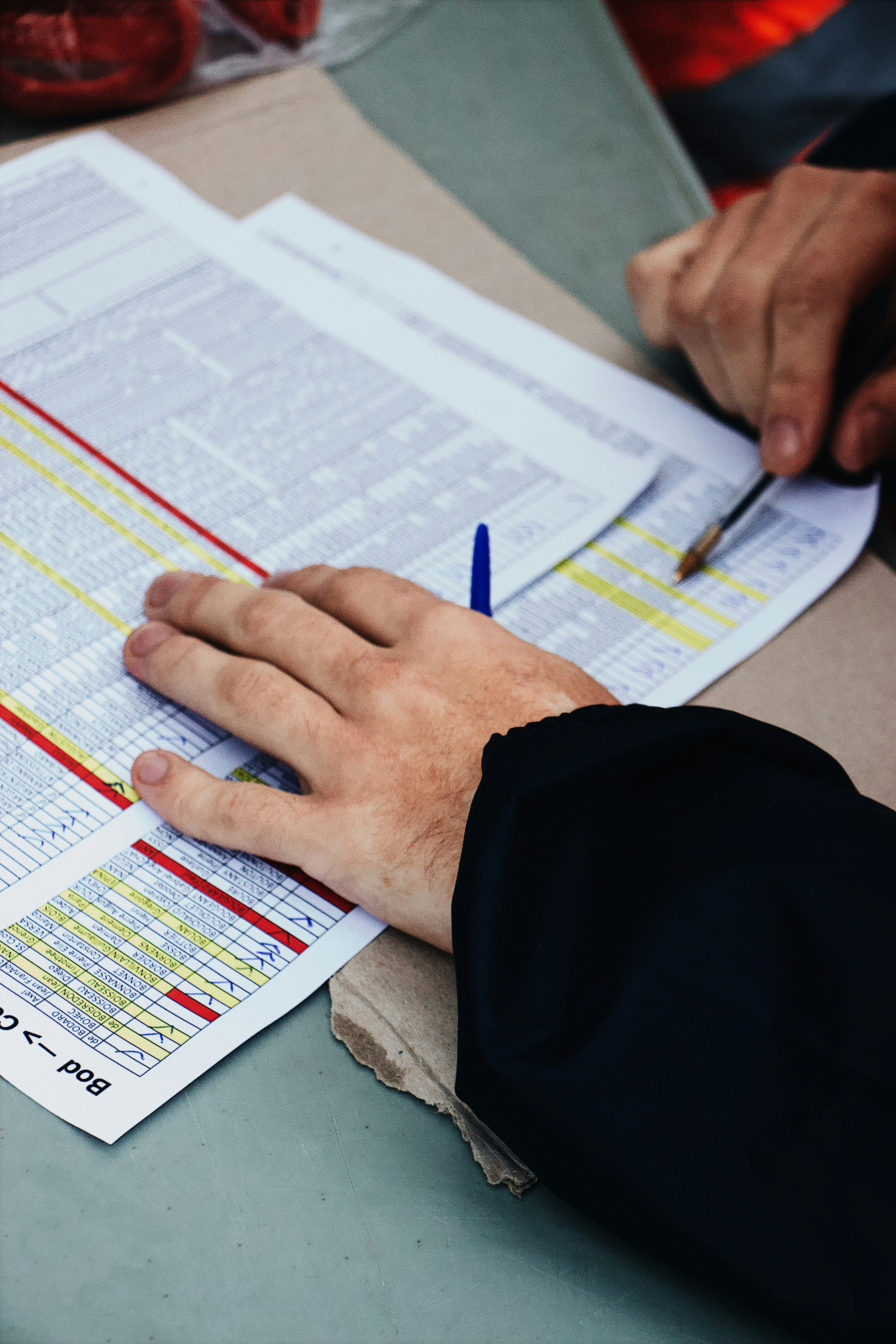 Co musí obsahovat nájemní smlouva — checklist 2026